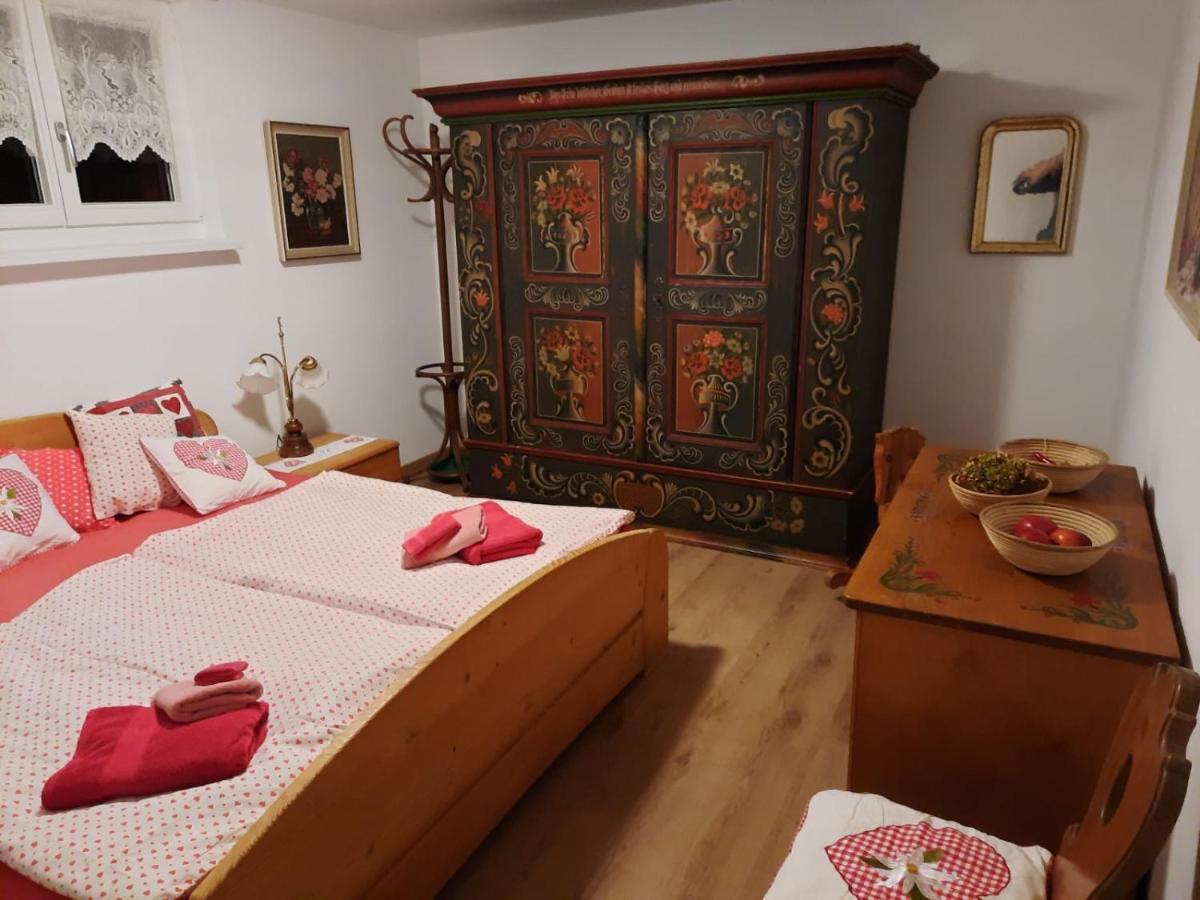 Apartment Idyllischer Bauernhof Mit Charme Benken (Zurich)